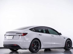 Tesla Model 3 Edition - фото 4