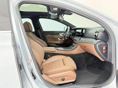 Mercedes-Benz E 300 L Luxury Version - фото 19