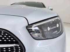 Mercedes-Benz E 300 L Luxury Version - фото 2