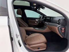 Mercedes-Benz E 300 L Luxury Version - фото 20