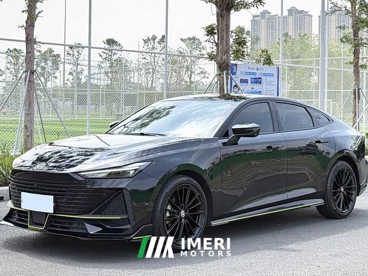 Changan UNI-V 1.5T sports version - автомобиль из Китая