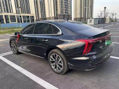 Hongqi H5 PHEV 170 Edition - фото 8
