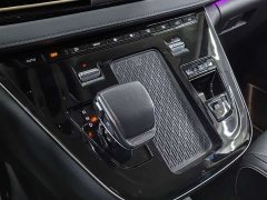 Hongqi HQ9 PHEV 2.0T AWDLuxury Edition - фото 16