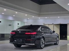 BMW 7 740Li Deluxe Version Luxury - фото 4