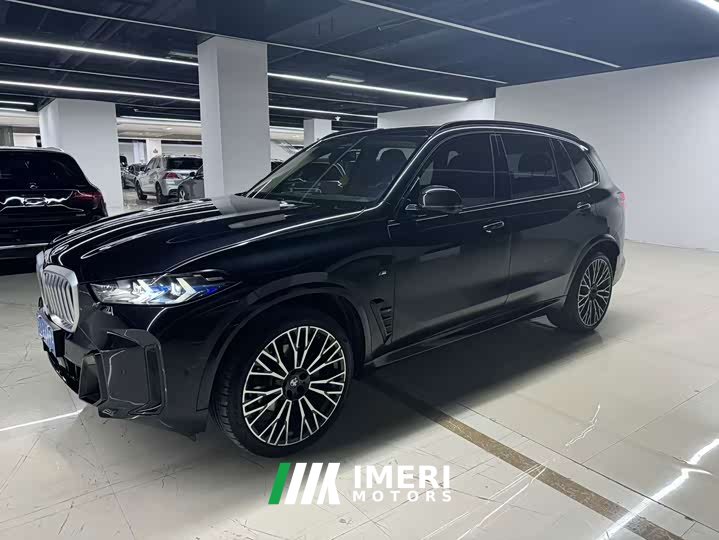 BMW X5 xDrive 30Li Deluxe VersionM - автомобиль из Китая