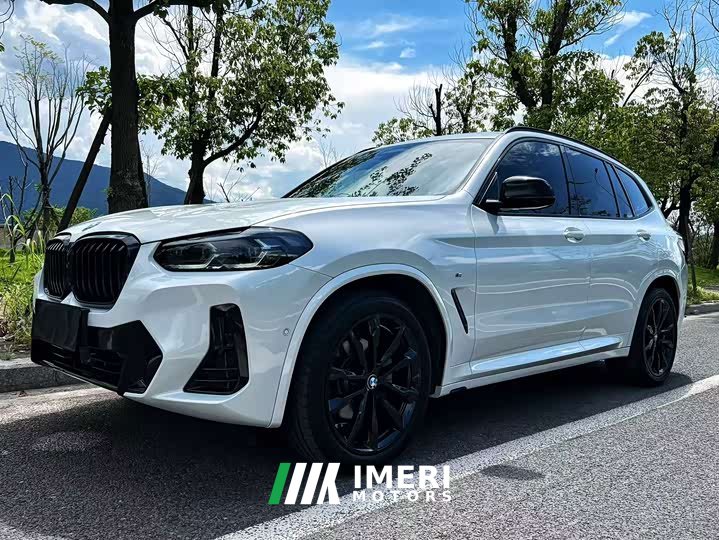 BMW X3 xDrive30i Deluxe Version M - автомобиль из Китая