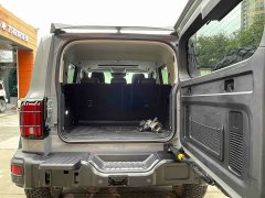 Tank 300 2.0T - фото 16