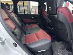 Toyota Land Cruiser (Import) LC300 3.5T VX-R 70th Anniversary Edition - фото 6
