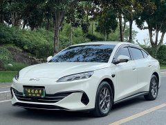 BYD 06 DM-i Smart Drive Edition 80KMLuxury Version - фото 1