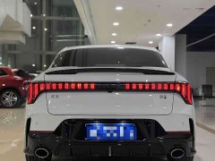 Lynk & Co 03 1.5TD DCT Pro - фото 3