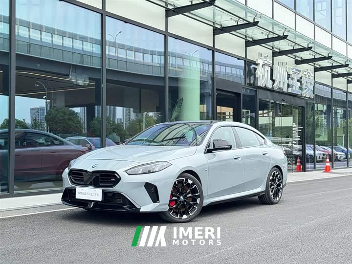 BMW M235L - автомобиль из Китая