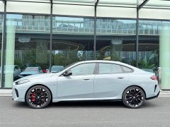 BMW M235L - фото 6