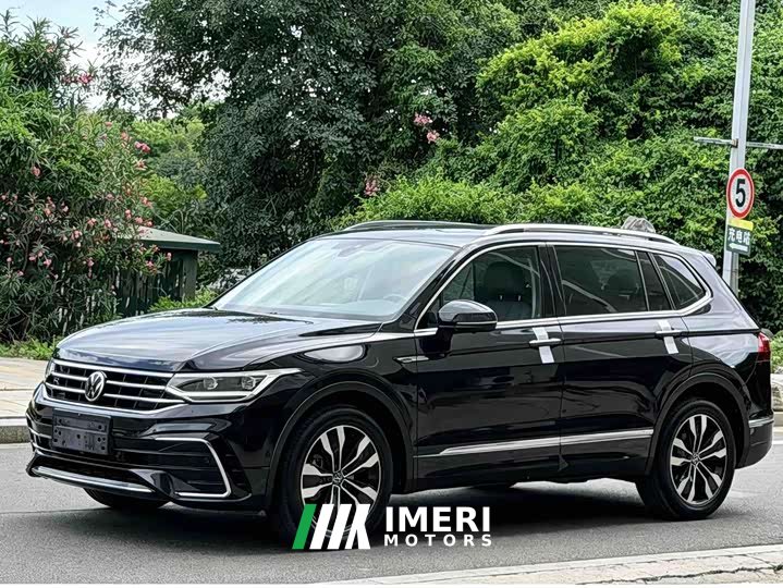 Volkswagen L 330TSI 2WDR-Line Edition - автомобиль из Китая