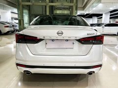 Nissan 2.0L XL-TLS Edition - фото 5