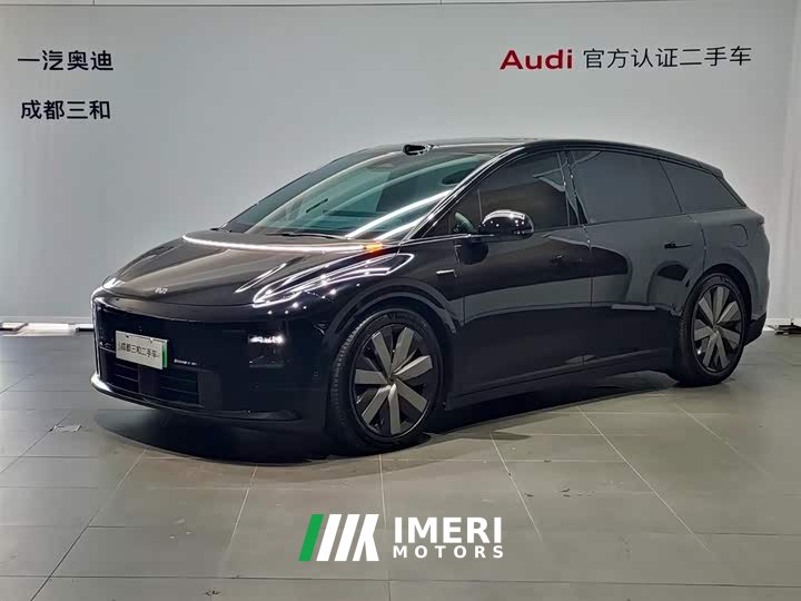 Li Auto i6 2WD Edition - автомобиль из Китая