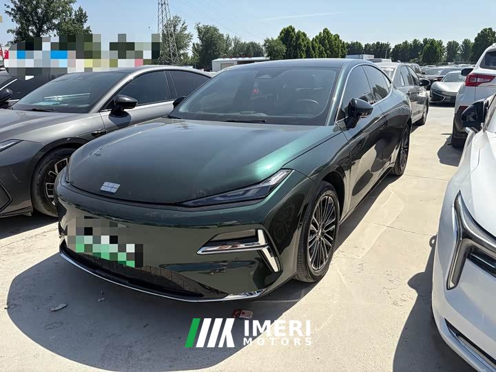 Geely Galaxy Star 8 130km EM-i Exclusive Edition - автомобиль из Китая
