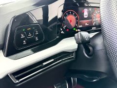 Volkswagen Golf 2021 280TSI DSG Pro First Edition - фото 17