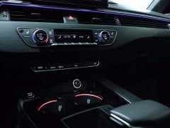 Audi A4L 40 TFSI Luxury Version - фото 11