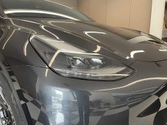 Tesla Model Y Edition - фото 8