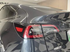 Tesla Model Y Edition - фото 9