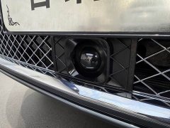 Bentley Bentayga 2024 4.0T V8 Long Wheelbase Yadu Edition - фото 11