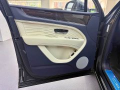Bentley Bentayga 2024 4.0T V8 Long Wheelbase Yadu Edition - фото 15