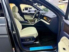 Bentley Bentayga 2024 4.0T V8 Long Wheelbase Yadu Edition - фото 9