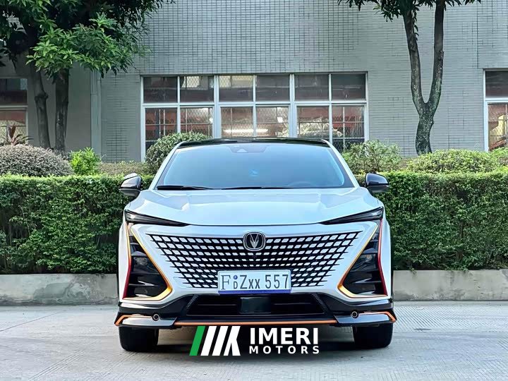 Changan UNI-T 1.5T Flagship Version - автомобиль из Китая