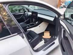 Tesla Model Y Long Range Edition - фото 4
