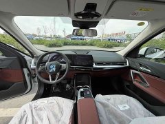 BMW iX1 eDrive25L X - фото 6