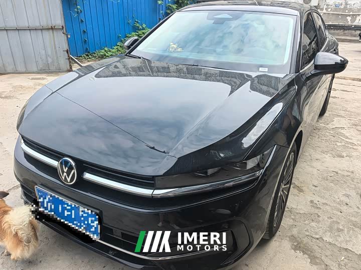 Volkswagen 380TSI DSGPremium Edition