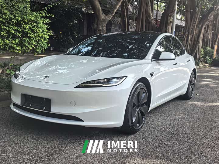 Tesla Model 3 Edition - автомобиль из Китая