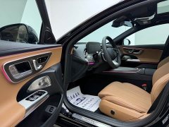 Mercedes-Benz E 300 L Fashion Version - фото 14