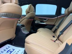 Mercedes-Benz E 300 L Fashion Version - фото 17