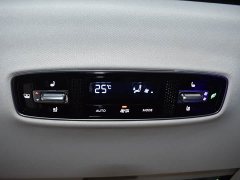 SAIC iMAX8 400TGI Edition - фото 10
