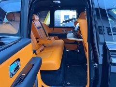 Rolls-Royce Cullinan Five-Seater - фото 11