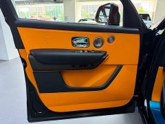 Rolls-Royce Cullinan Five-Seater - фото 12