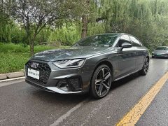 Audi A4L 40 TFSI Luxury Version - фото 1