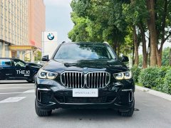 BMW X5 xDrive 30Li Deluxe VersionM - фото 2