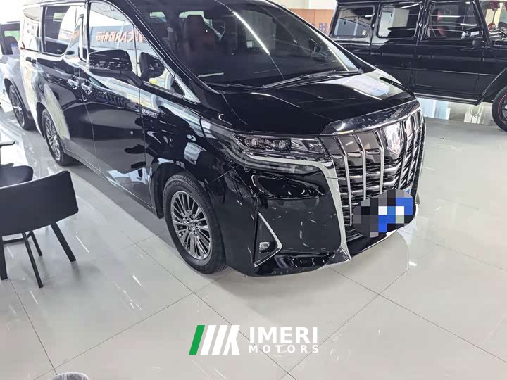 2.5L Luxury Edition - автомобиль из Китая