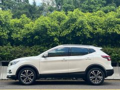Nissan 2.0L CVT XV PremLuxury Edition - фото 3