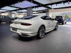 Bentley Continental GT Mulliner Plug-in Hybrid - фото 6
