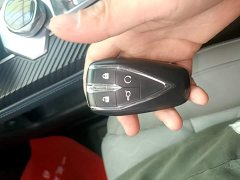 Changan UNI-K iDD 130km 1.5T Premium Version - фото 9