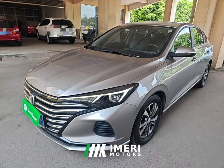 Changan PLUS 1.6L GDI Luxury Version - автомобиль из Китая