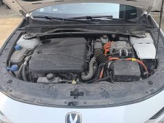 Changan UNI-V iDD 1.5T 113km Version - фото 10
