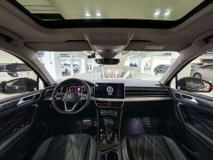 Volkswagen L 330TSI 2WDR-Line Edition - фото 4