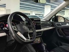 Volkswagen L 330TSI 2WDR-Line Edition - фото 7