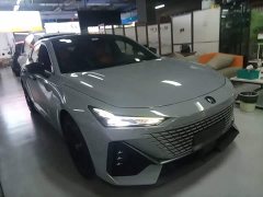 Changan UNI-V 1.5T Premium Version - фото 4