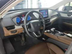 Hongqi E-QM5 610km PLUS - фото 10