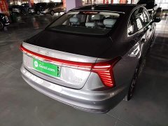 Hongqi H5 PHEV 170 Edition - фото 7